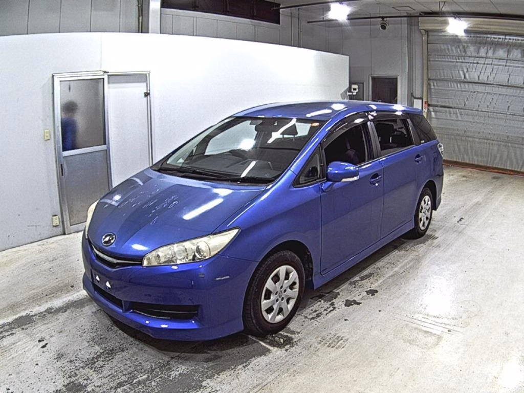 TOYOTA WISH