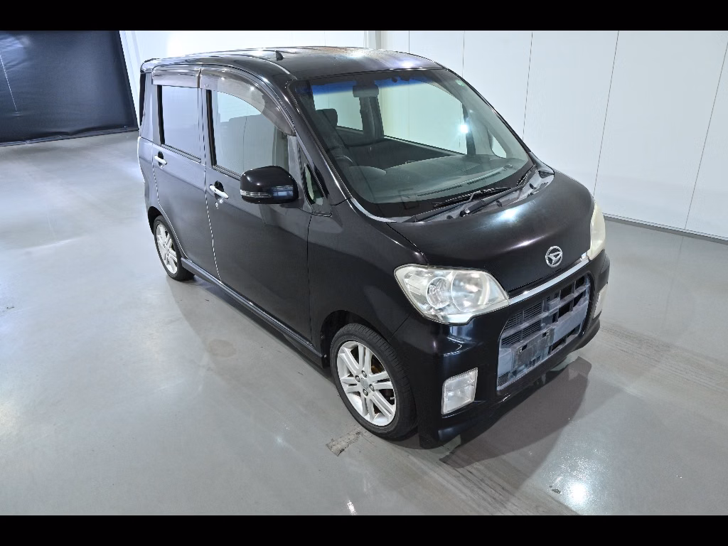 DAIHATSU TANTO EXE