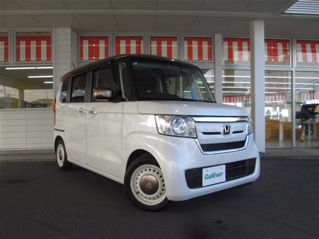 HONDA N-BOX