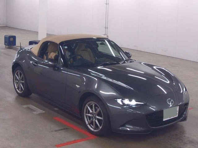 MAZDA ROADSTER