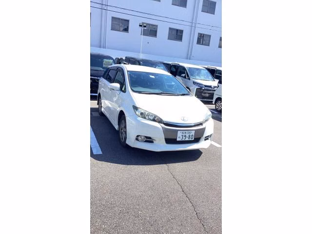 TOYOTA WISH