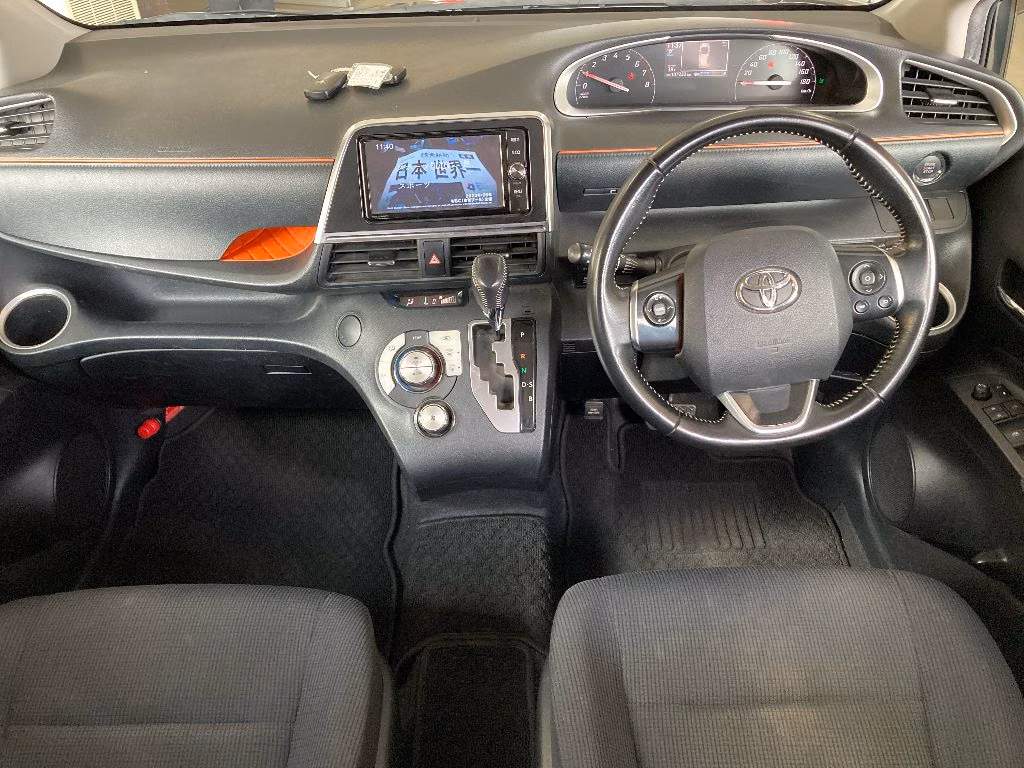 TOYOTA SIENTA