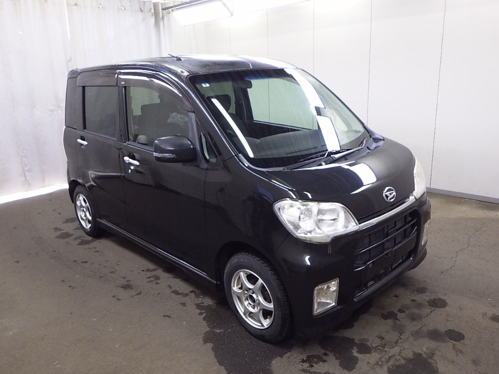 DAIHATSU TANTO EXE