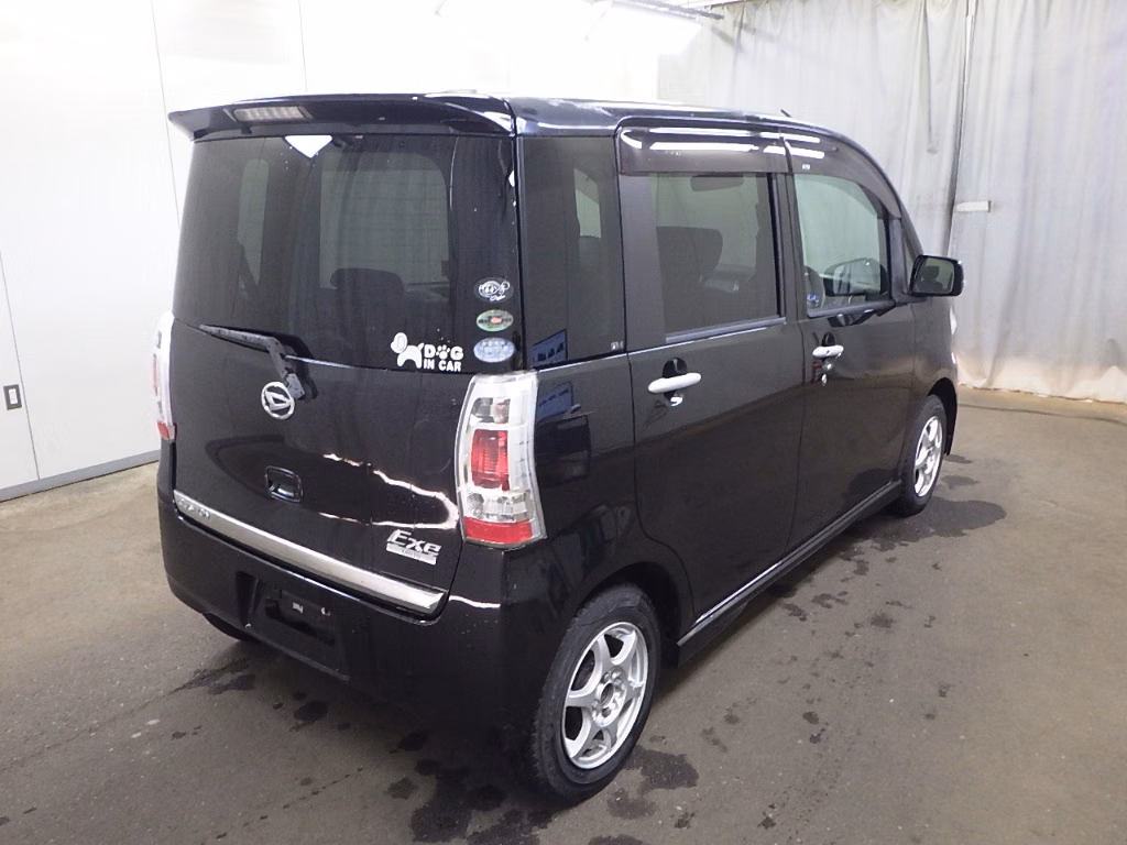 DAIHATSU TANTO EXE