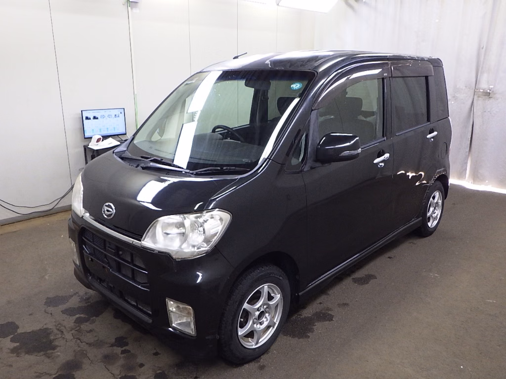 DAIHATSU TANTO EXE