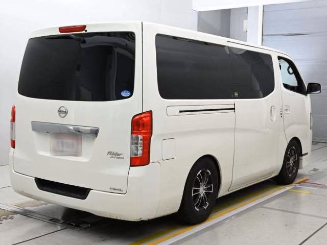 NISSAN NV350 CARAVAN