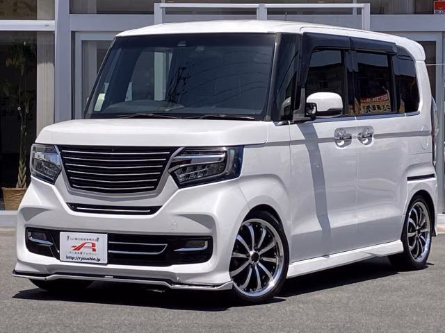 HONDA N-BOX