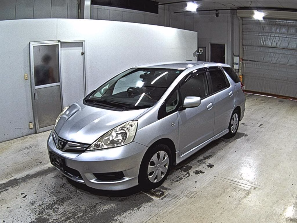 HONDA FIT SHUTTLE