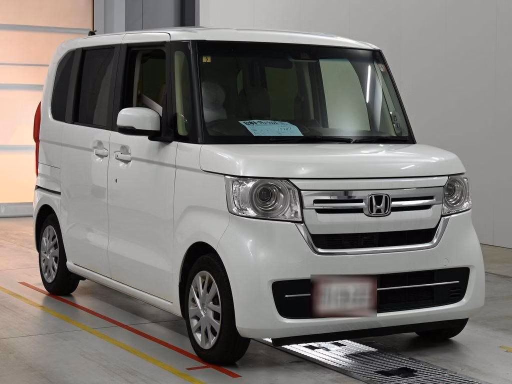 HONDA N-BOX