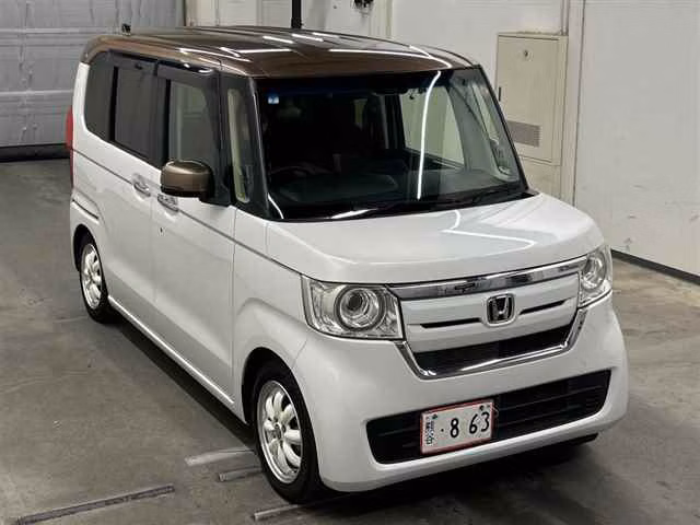 HONDA N-BOX