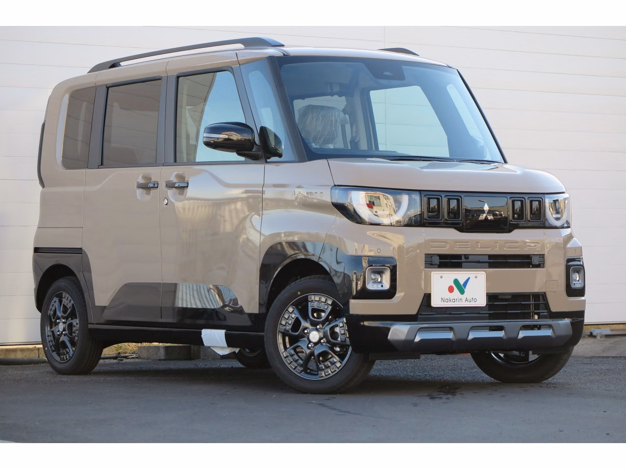 MITSUBISHI DELICA MINI