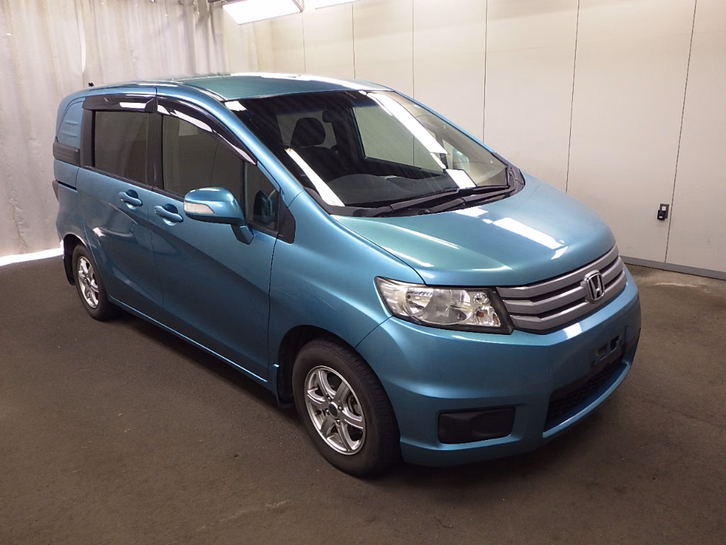 Honda Freed Spike
