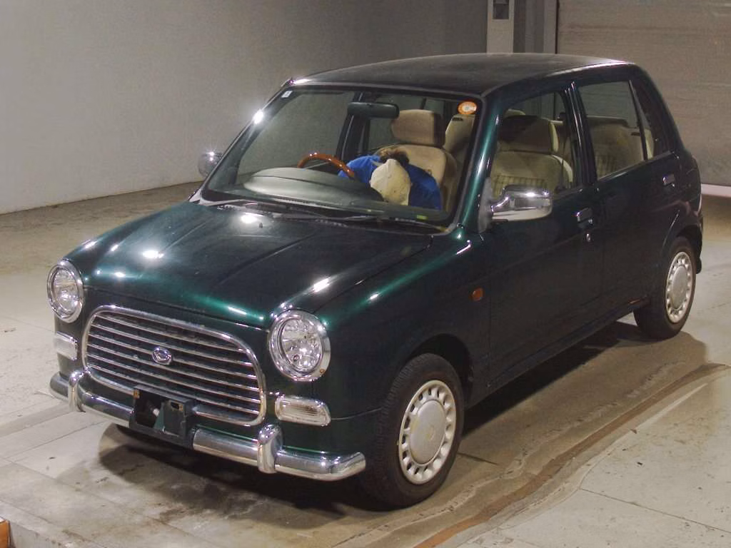 DAIHATSU MIRA GINO