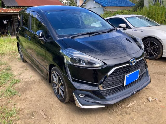 TOYOTA SIENTA