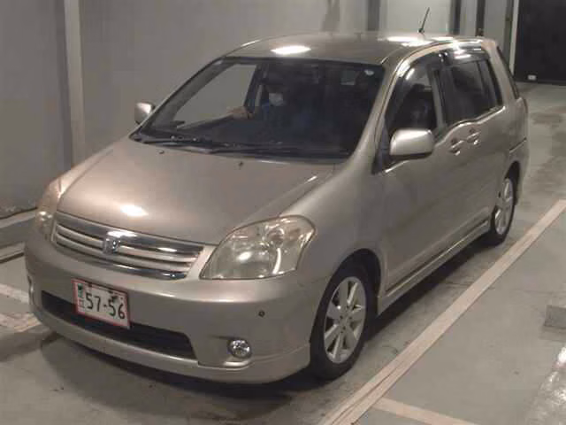 TOYOTA RAUM