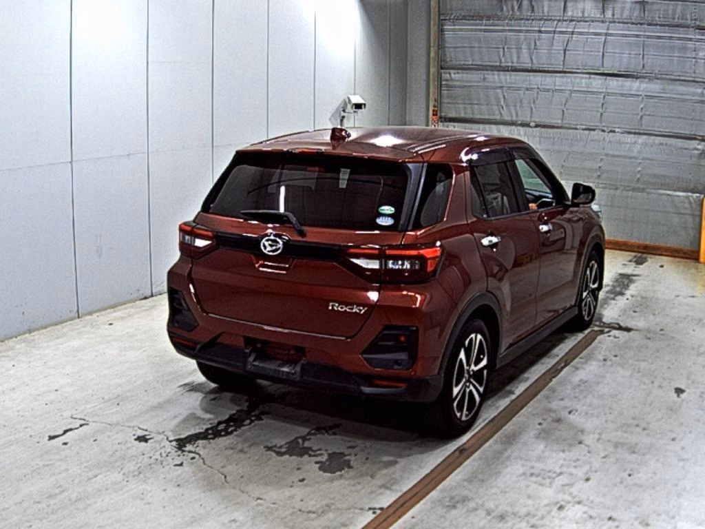 DAIHATSU ROCKY