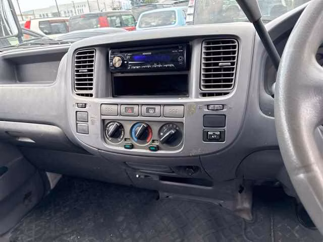 NISSAN CARAVAN