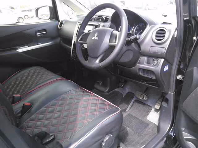 MITSUBISHI EK CUSTOM