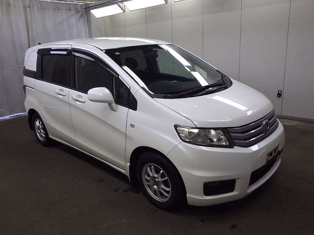 Honda Freed Spike