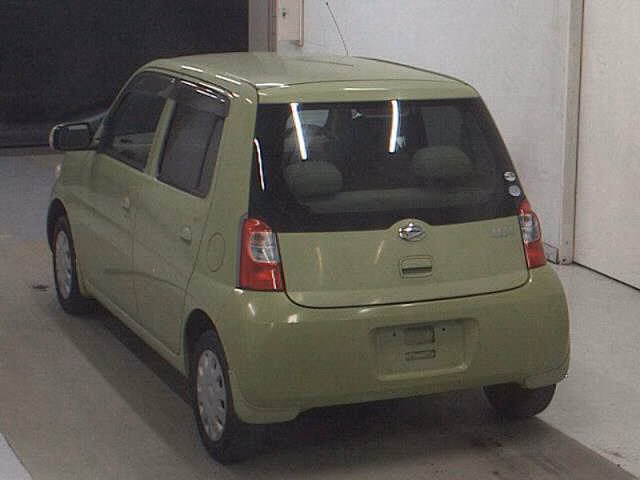 DAIHATSU ESSE