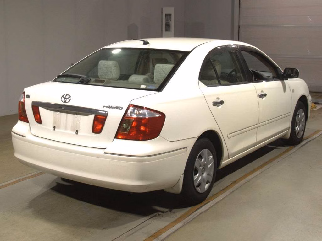 TOYOTA PREMIO