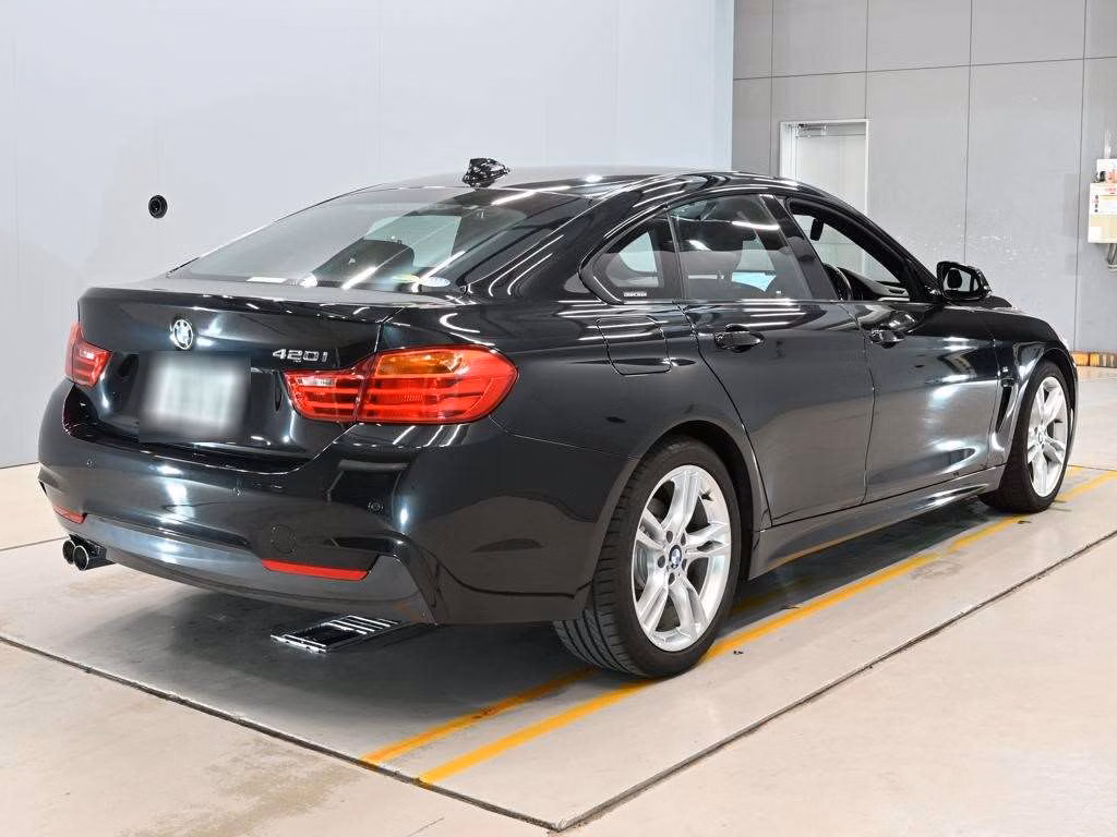 BMW 4-SERIES