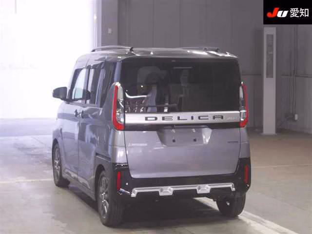 MITSUBISHI DELICA MINI