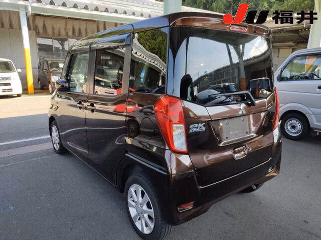 MITSUBISHI EK SPACE