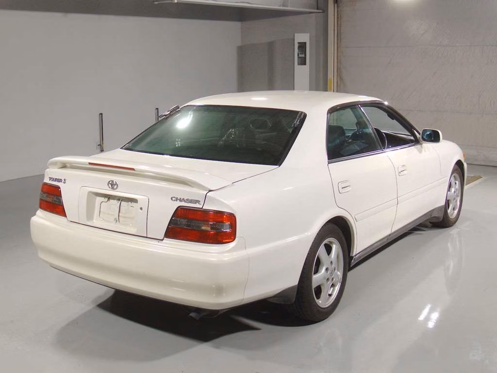 TOYOTA CHASER