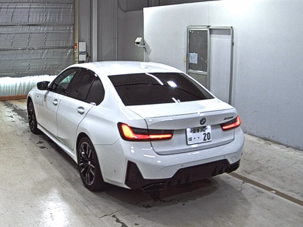 BMW 3-SERIES