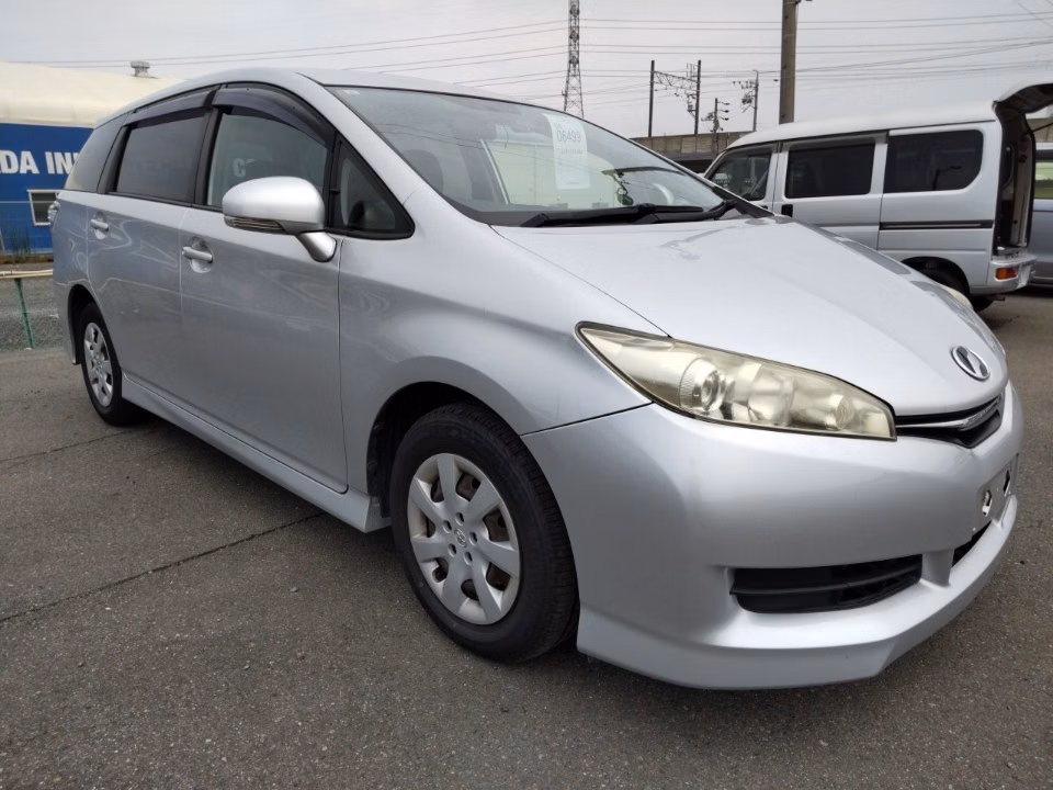 TOYOTA WISH