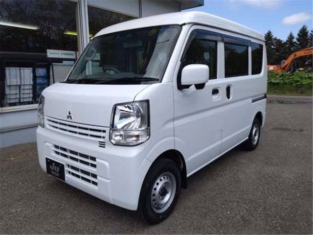 MITSUBISHI MINICAB
