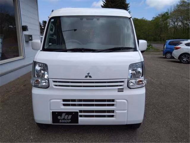 MITSUBISHI MINICAB