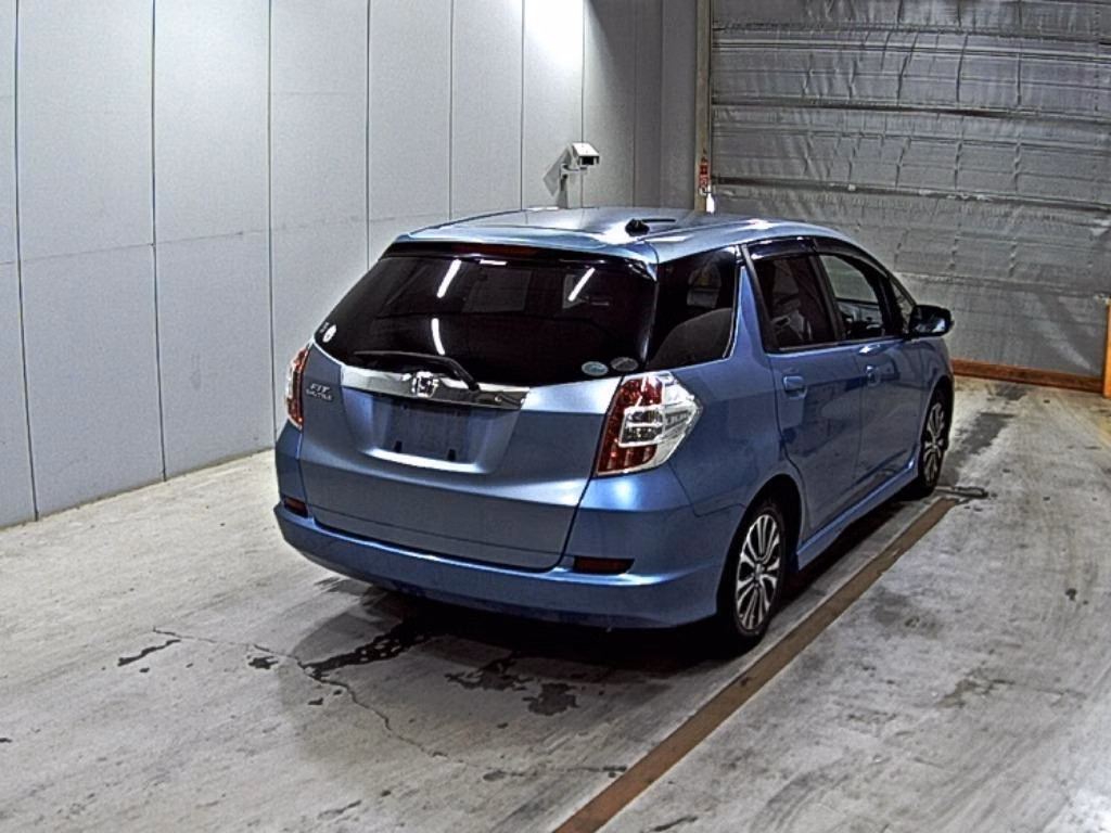 HONDA FIT SHUTTLE