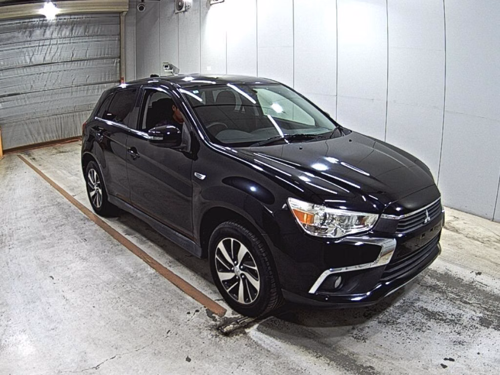 MITSUBISHI RVR