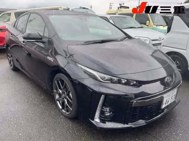 TOYOTA PRIUS PHV