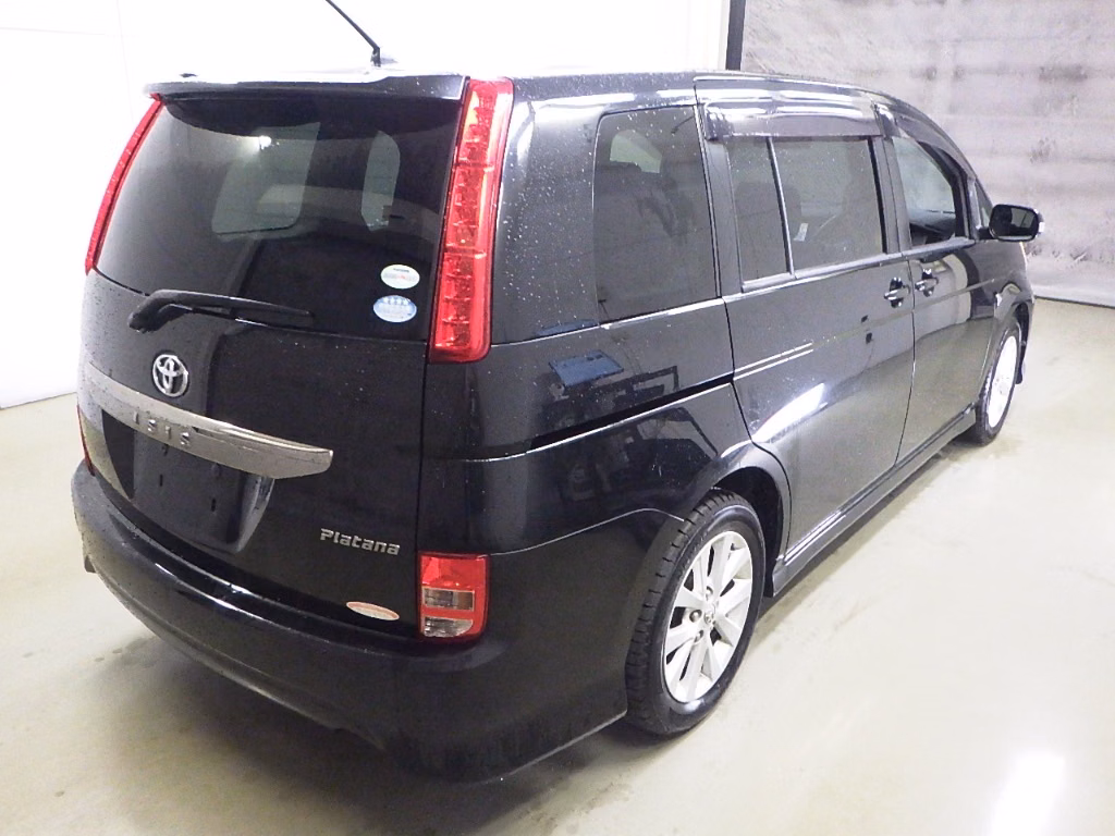TOYOTA ISIS