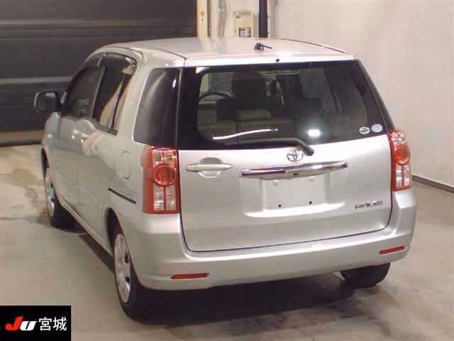 TOYOTA RAUM