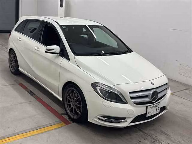 MERCEDES-BENZ B-CLASS