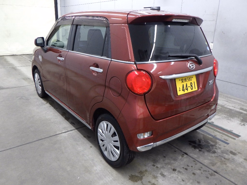 DAIHATSU CAST