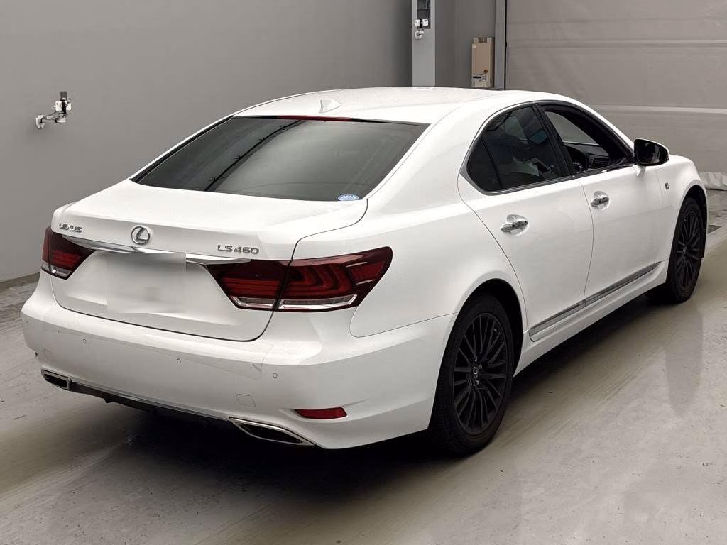 LEXUS LS460