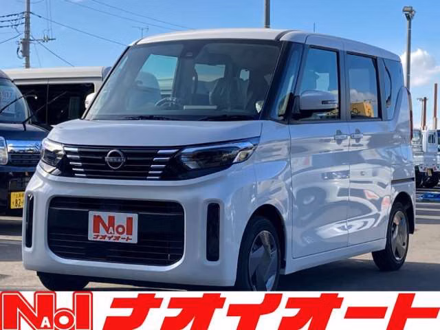 NISSAN ROOX
