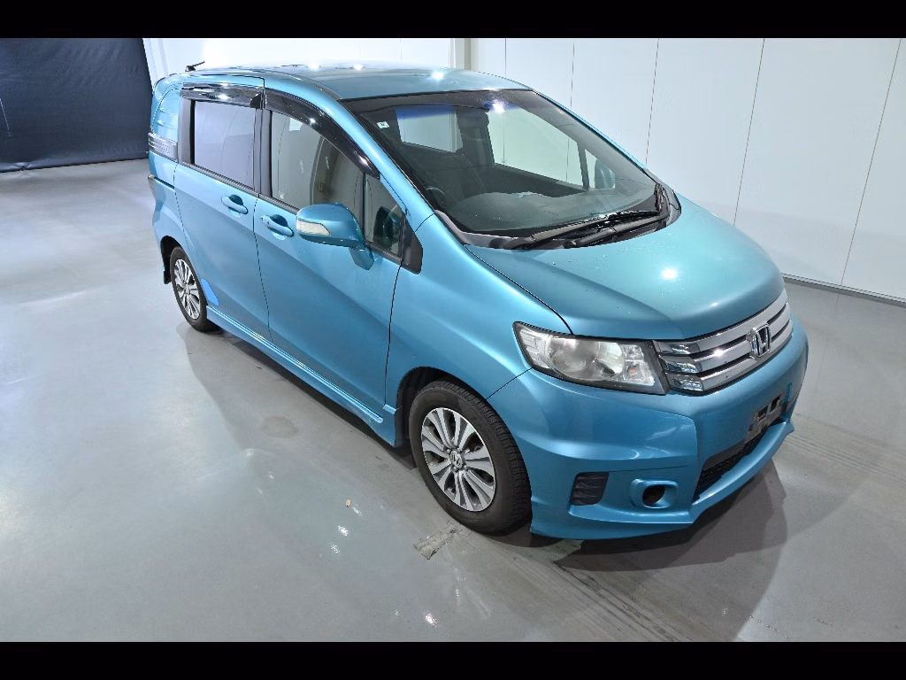 Honda Freed Spike