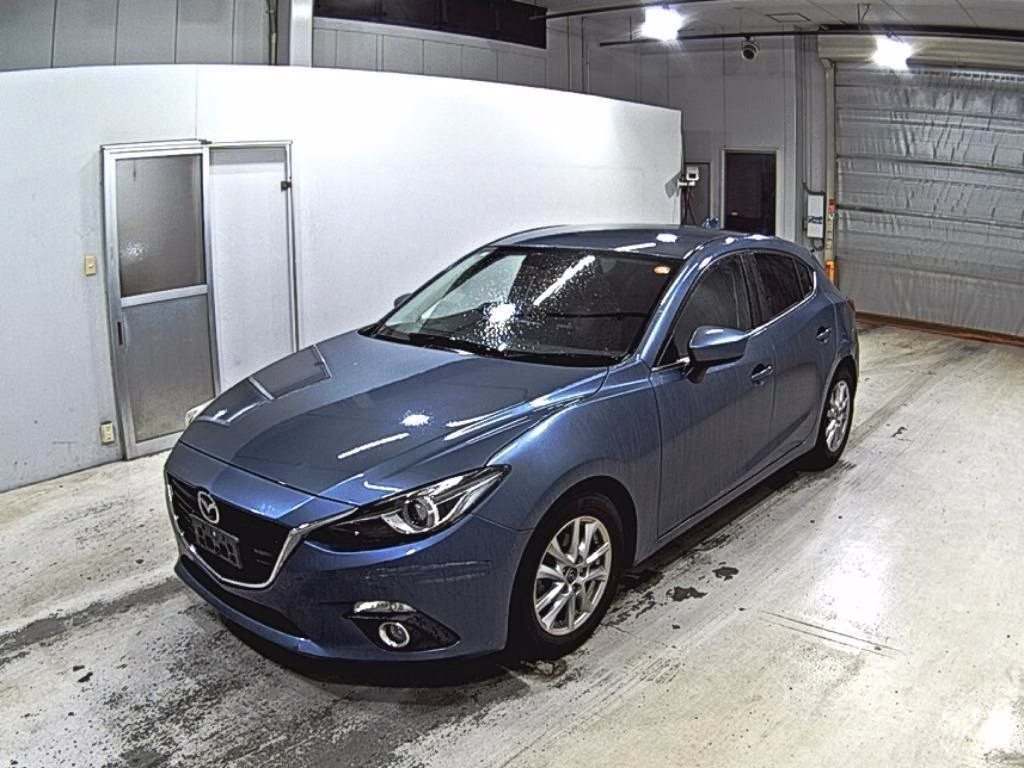 MAZDA AXELA