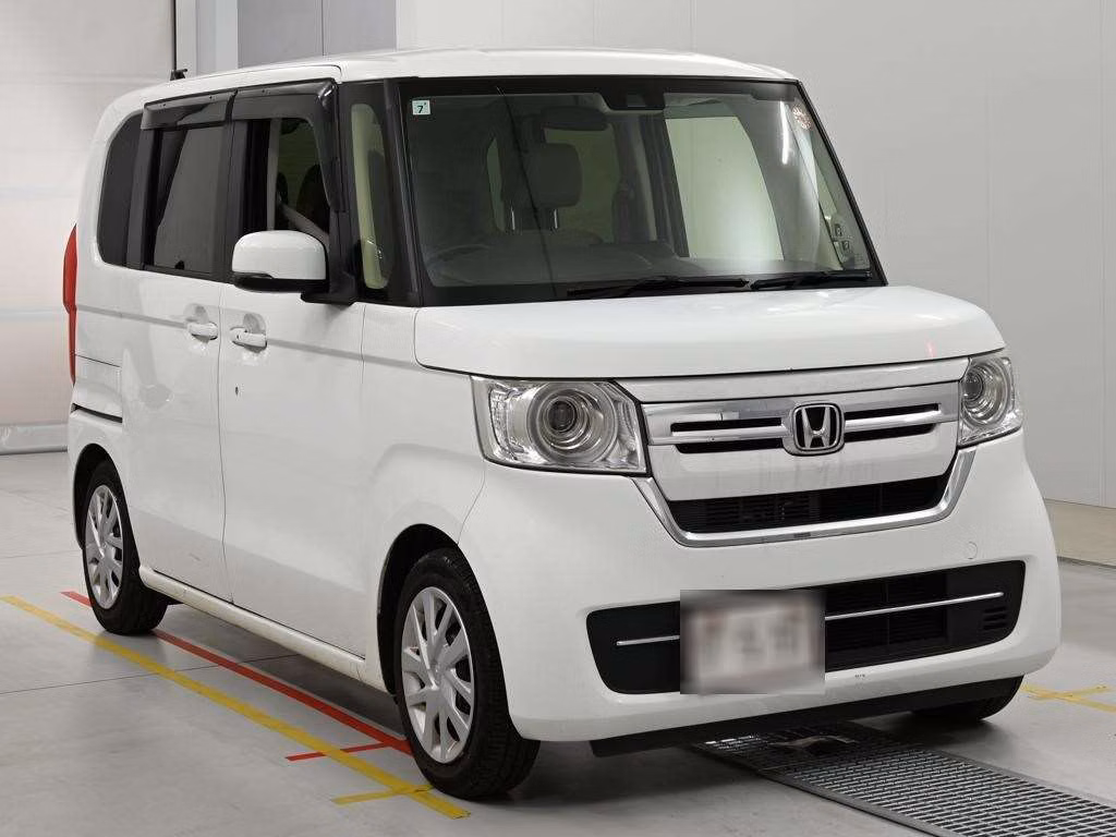 HONDA N-BOX