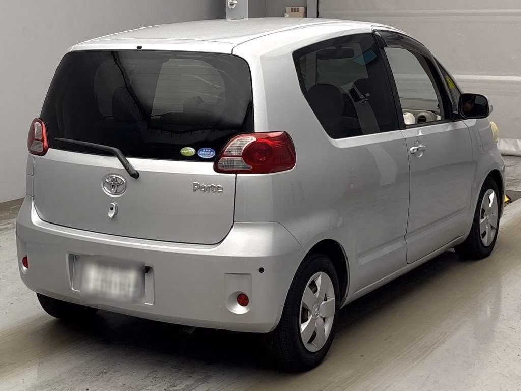 TOYOTA PORTE