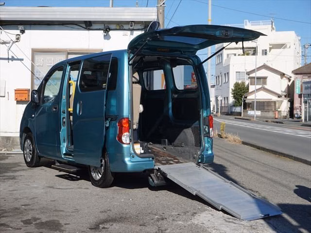 Nissan NV200