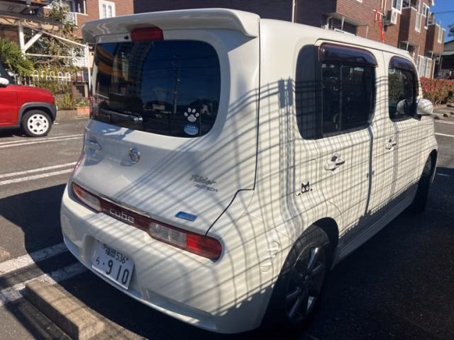 NISSAN CUBE