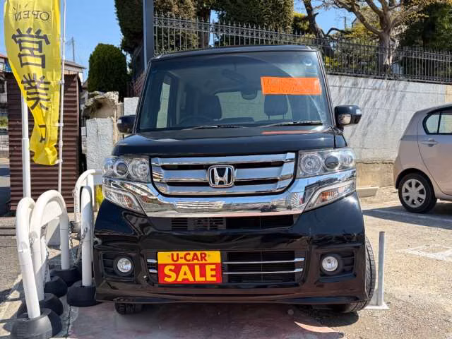 HONDA N-BOX