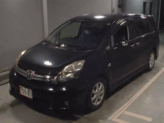 TOYOTA ISIS